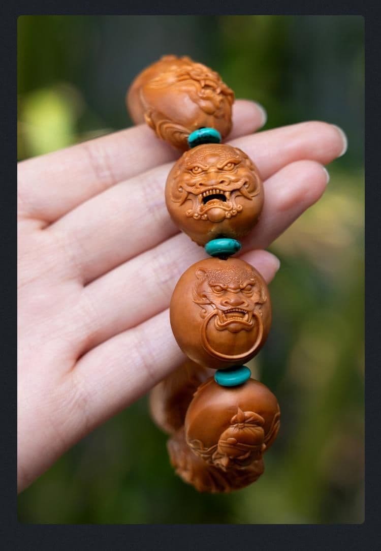 Fine Carving Guan Gong Fine Carving Bracelet