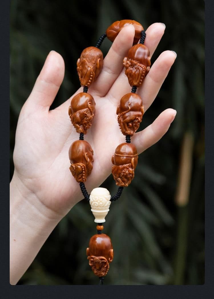 Premium Auspicious Beast Arhats Hand-Held Prayer Beads
